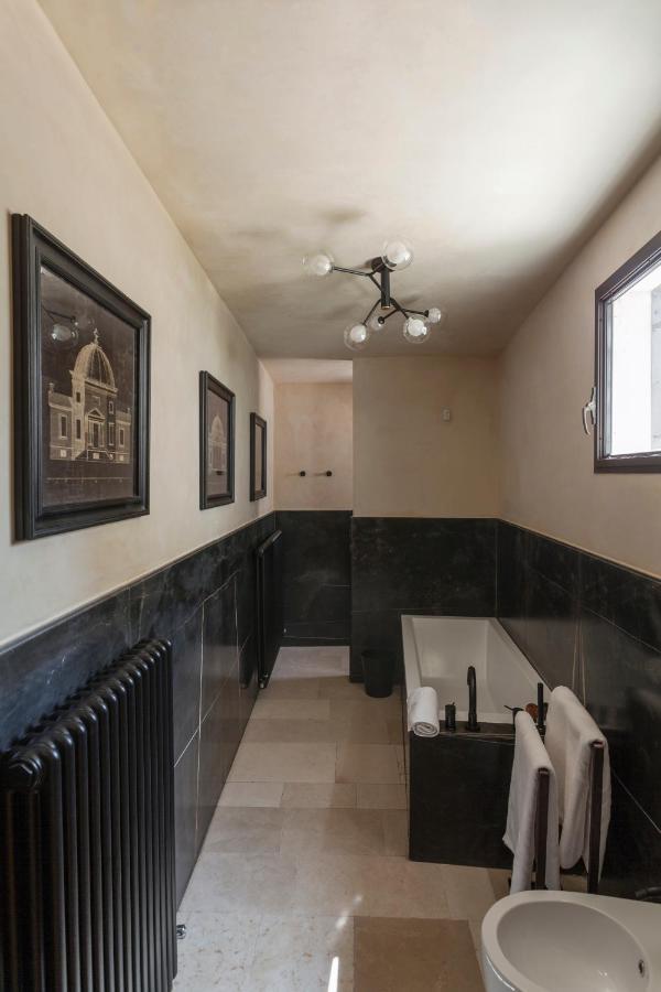Palazzo Maresgallo Suites & Spa Lecce Eksteriør bilde